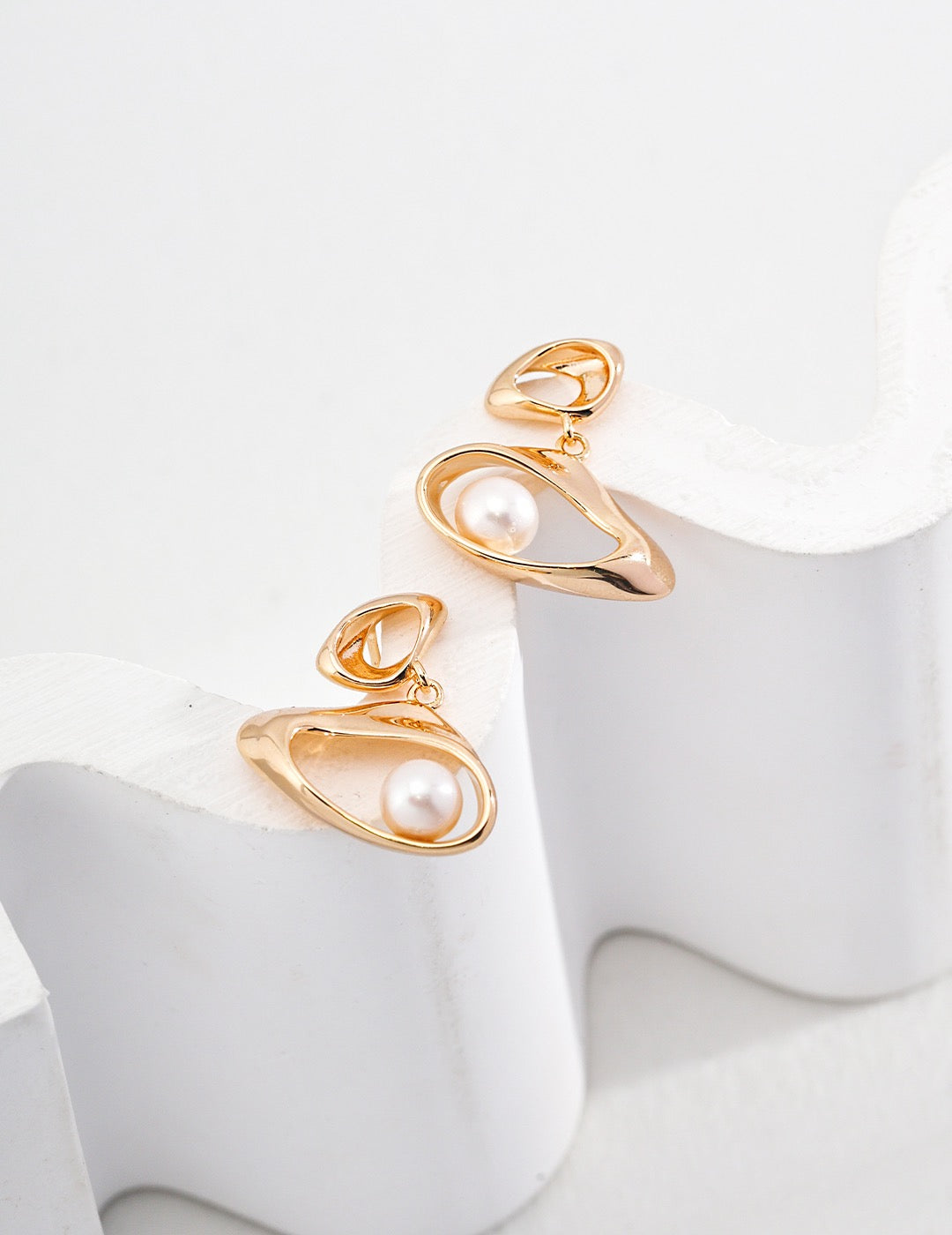 The Pebbles Earrings
