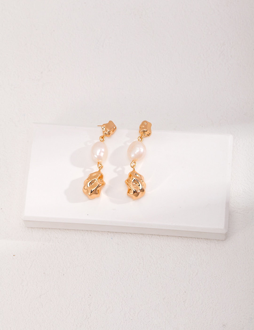 Beauty in Naturalness Earrings