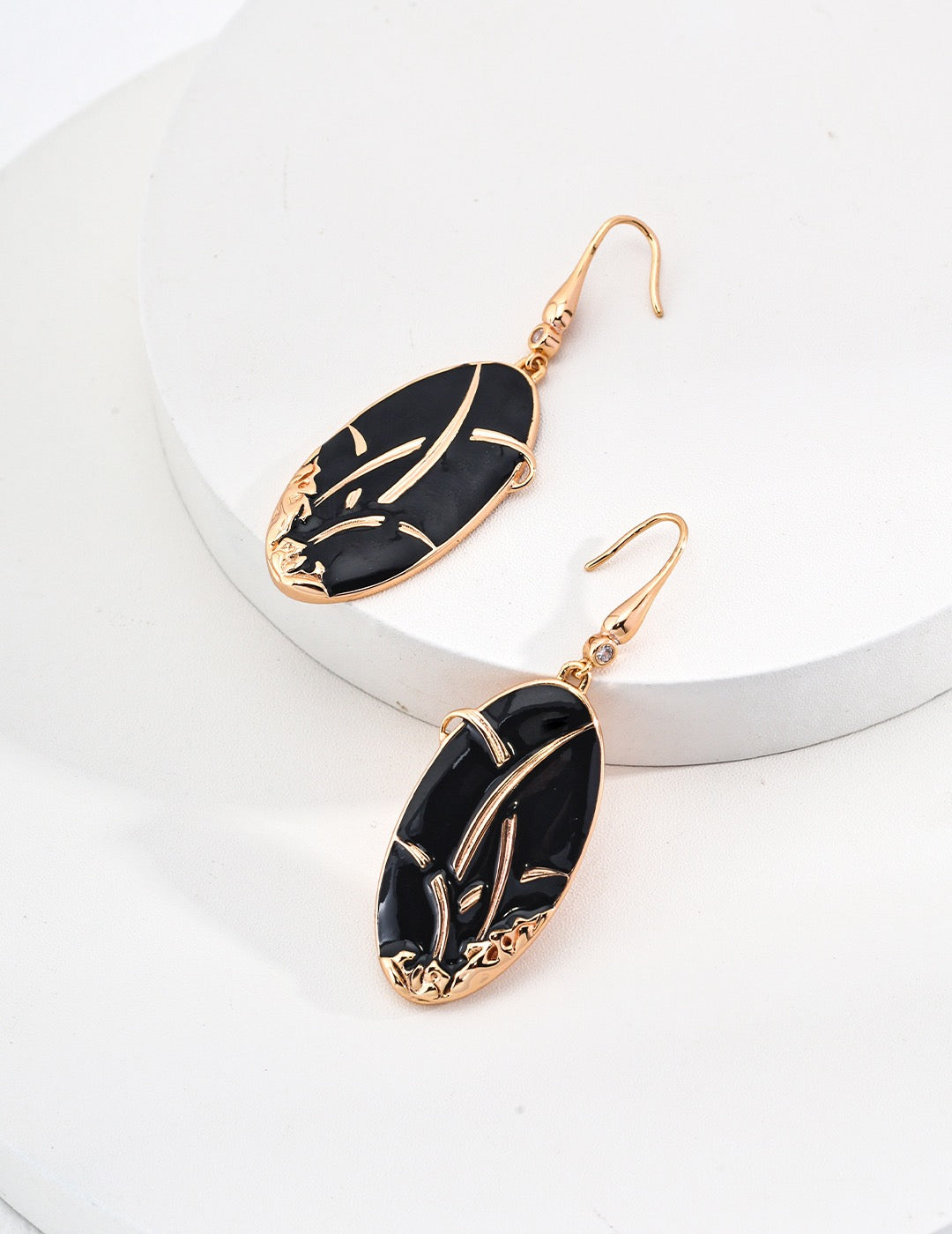 The Orchid Shade Earrings