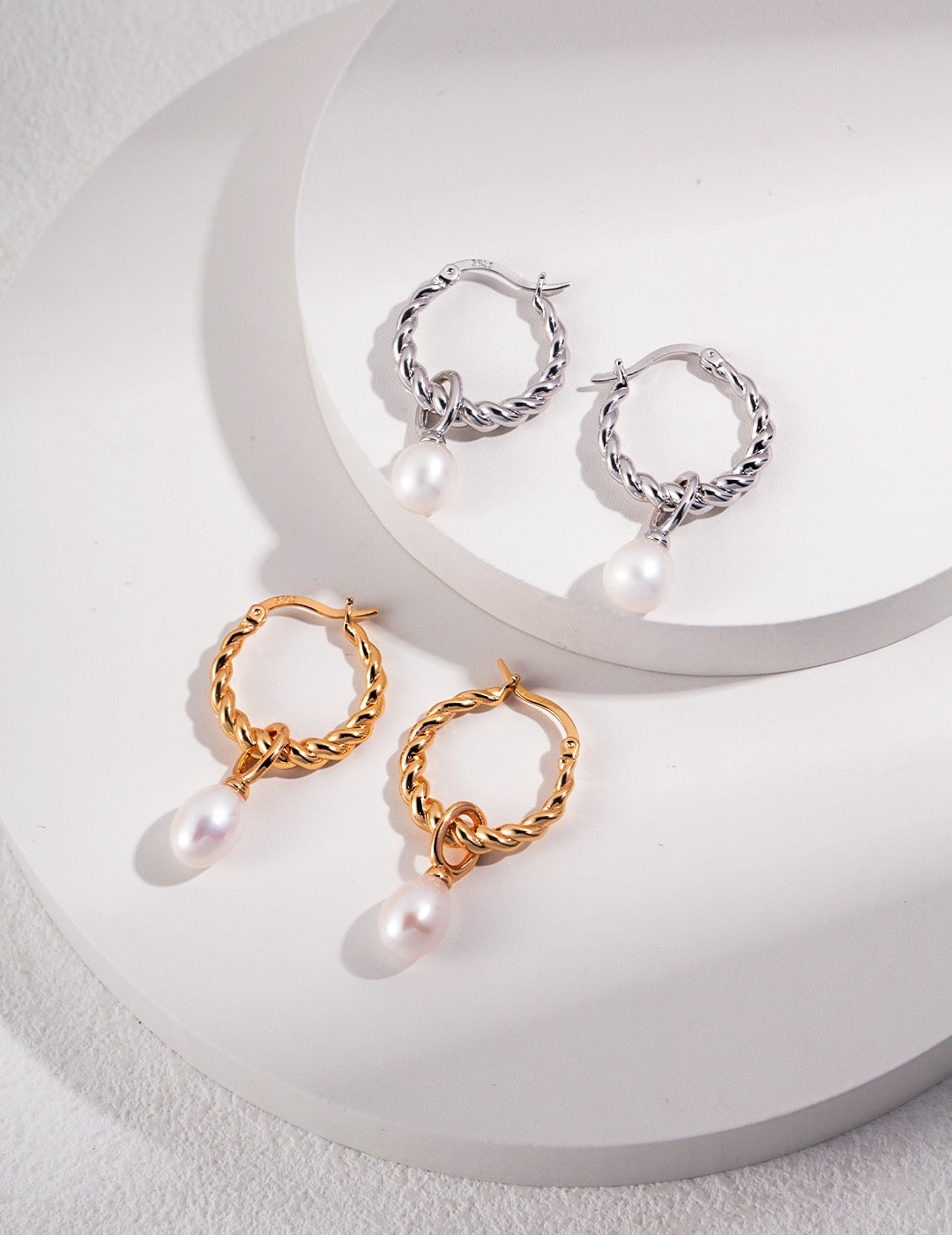 Knot Earrings with Pearl